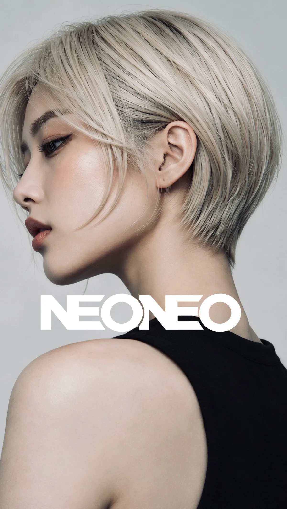 NEO HAIR 髮型作品海報：白金冷調短髮造型